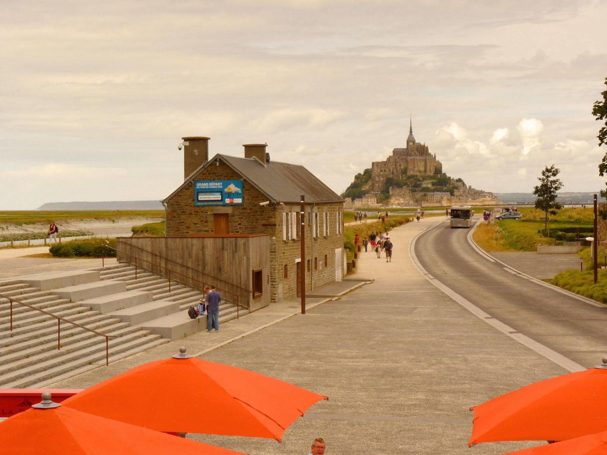 Hotel De La Digue Mont-Saint-Michel Exterior photo