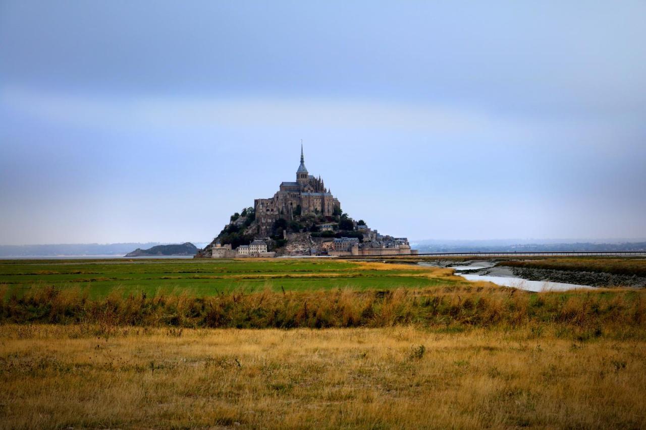 Hotel De La Digue Mont-Saint-Michel Exterior photo
